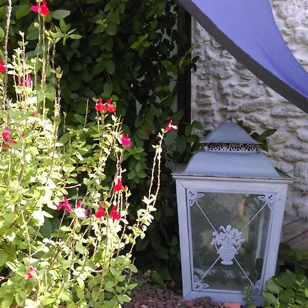 Bed & Breakfast Et Table D'hotes Le Souleilla *